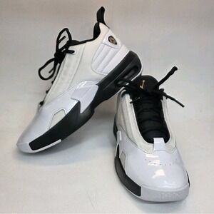 Men's Size 7.5 Jordan Max Aura 6 - White, Metallic Gold, Black Basketball Shoes